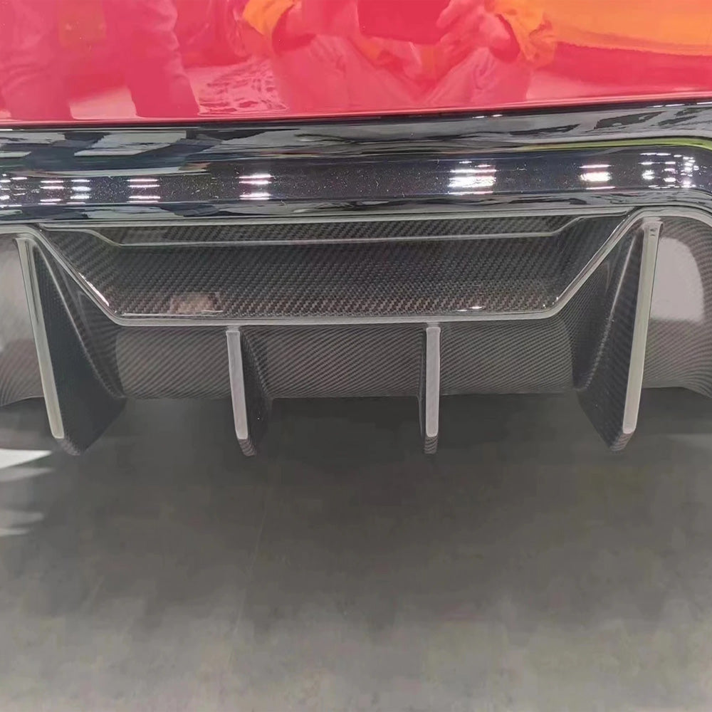 BMW M5 F90 CARBON FIBER DIFFUSER MIDDLE SECTION