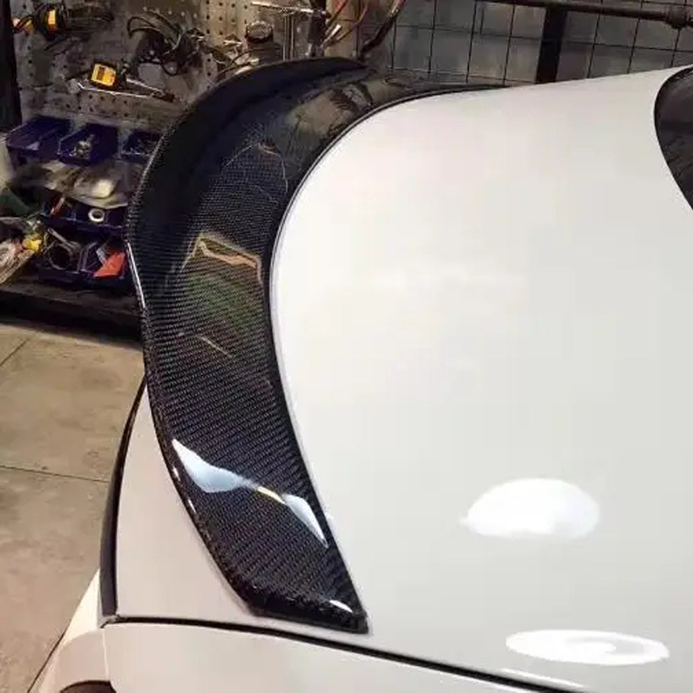 MERCEDES C CLASS W205 4 DOOR CARBON FIBER REAR TRUNK DUCKTAIL SPOILER