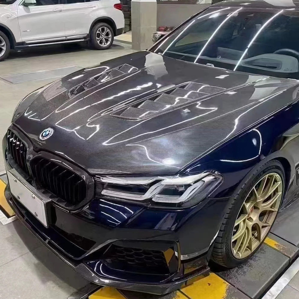 BMW M5 F90 CARBON FIBER V STYLE VENTED BONNET