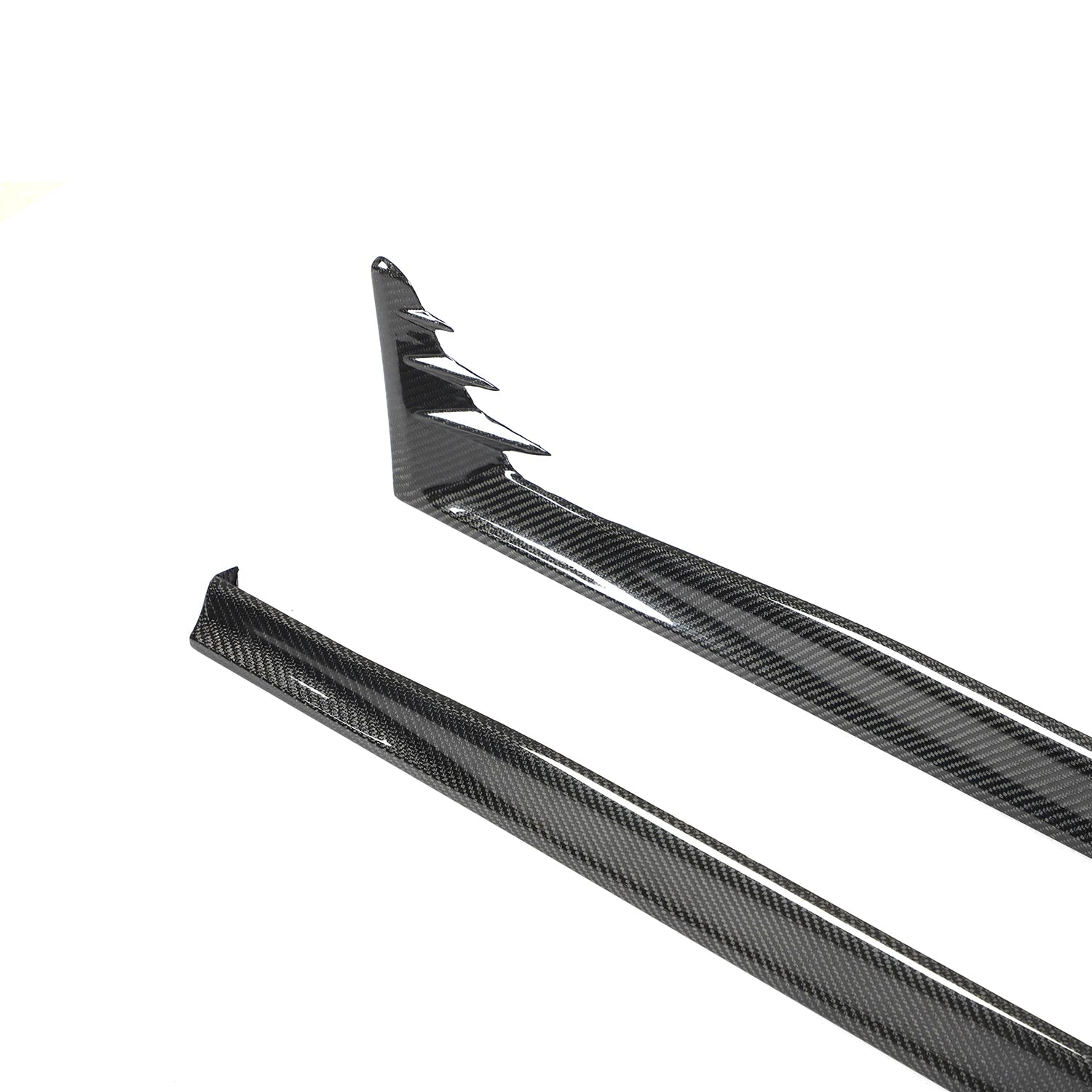 VOLKSWAGEN GOLF MK8 CARBON FIBER SIDE SKIRTS