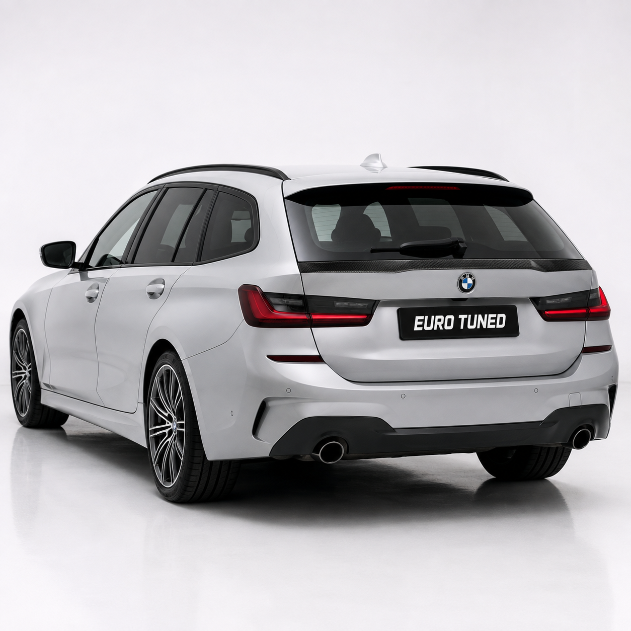 BMW 3 Series G21 Pre-LCI carbon fiber rear middle spoiler installed