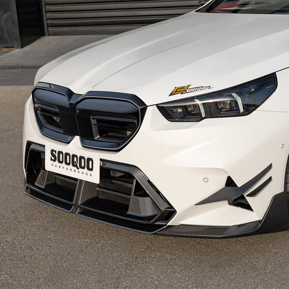 SOOQOO BMW M5 G90 / G99 Pre-Preg Carbon Fibre Front Lower Grille (2024+)