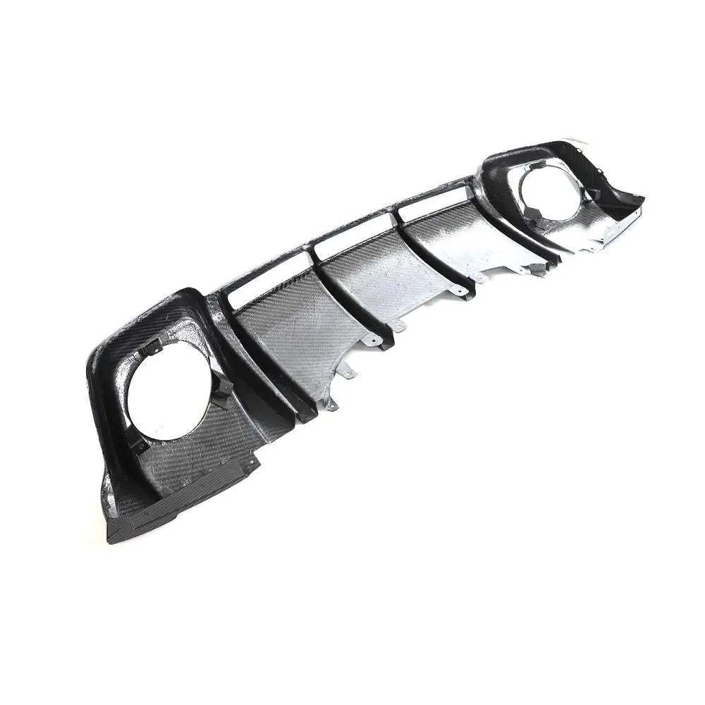 Audi R8 V10 gloss carbon fiber rear bumper diffuser