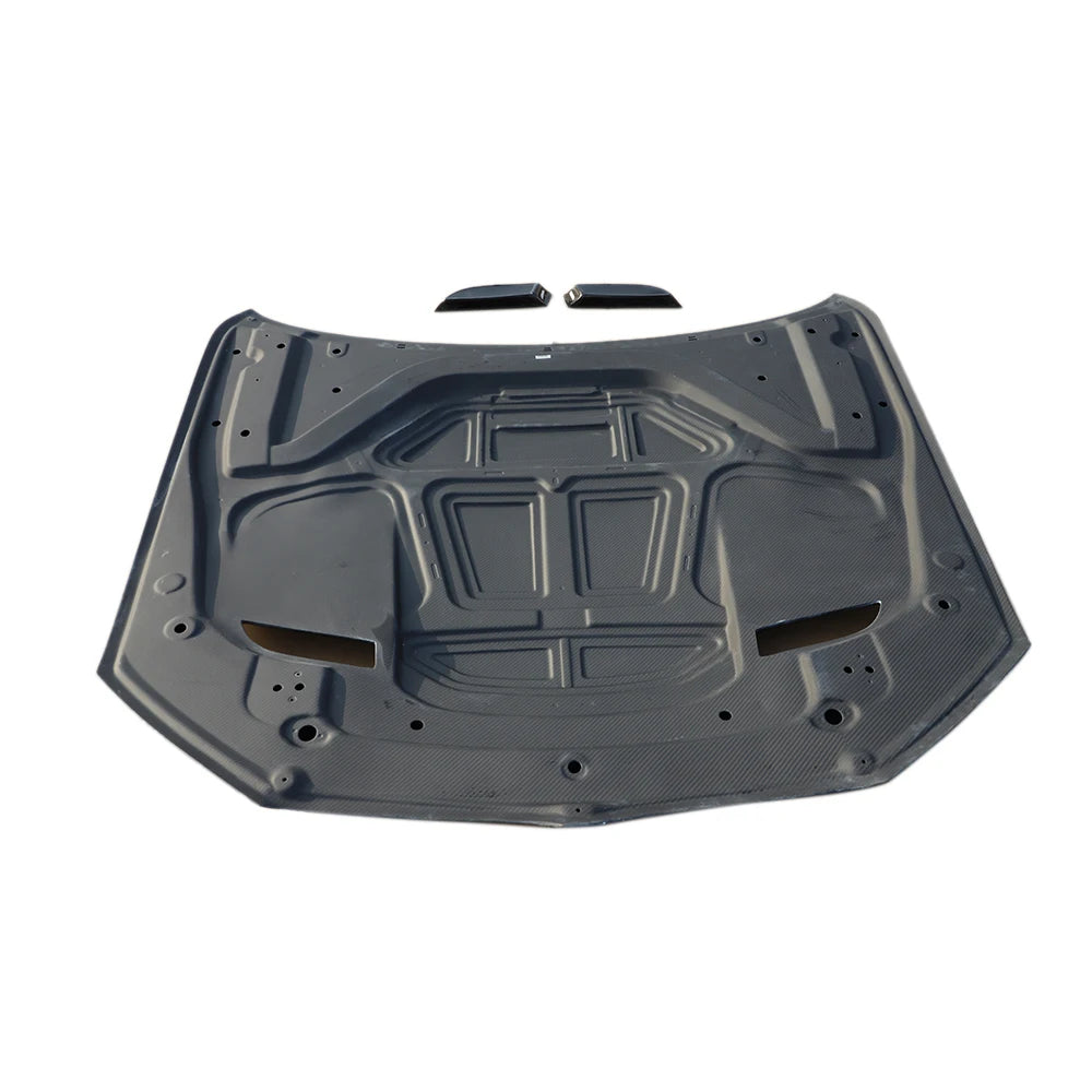 BMW F90 M5 double-sided carbon fiber hood underside