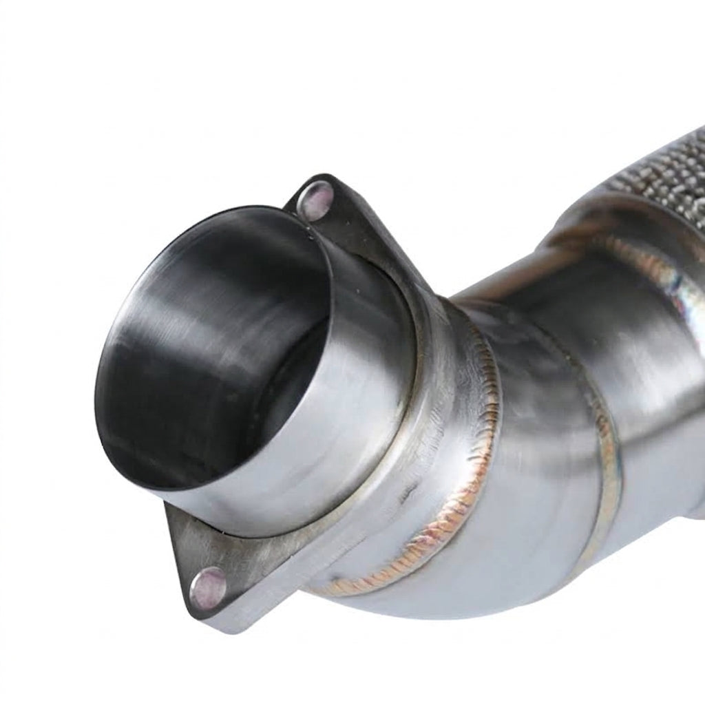 BMW M5 G90 S68 200 cell catted downpipe flange close-up