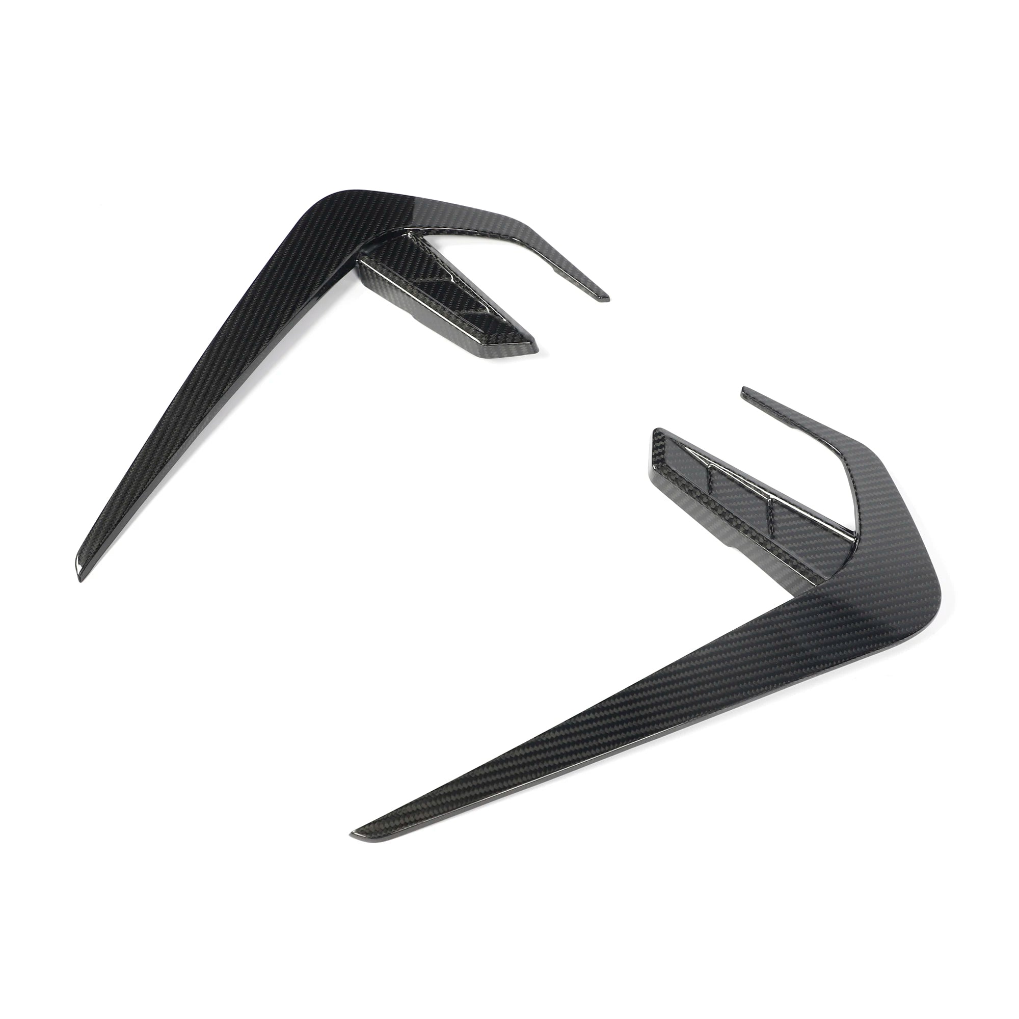 BMW M8 F9X carbon fiber fender air vent trims side angle